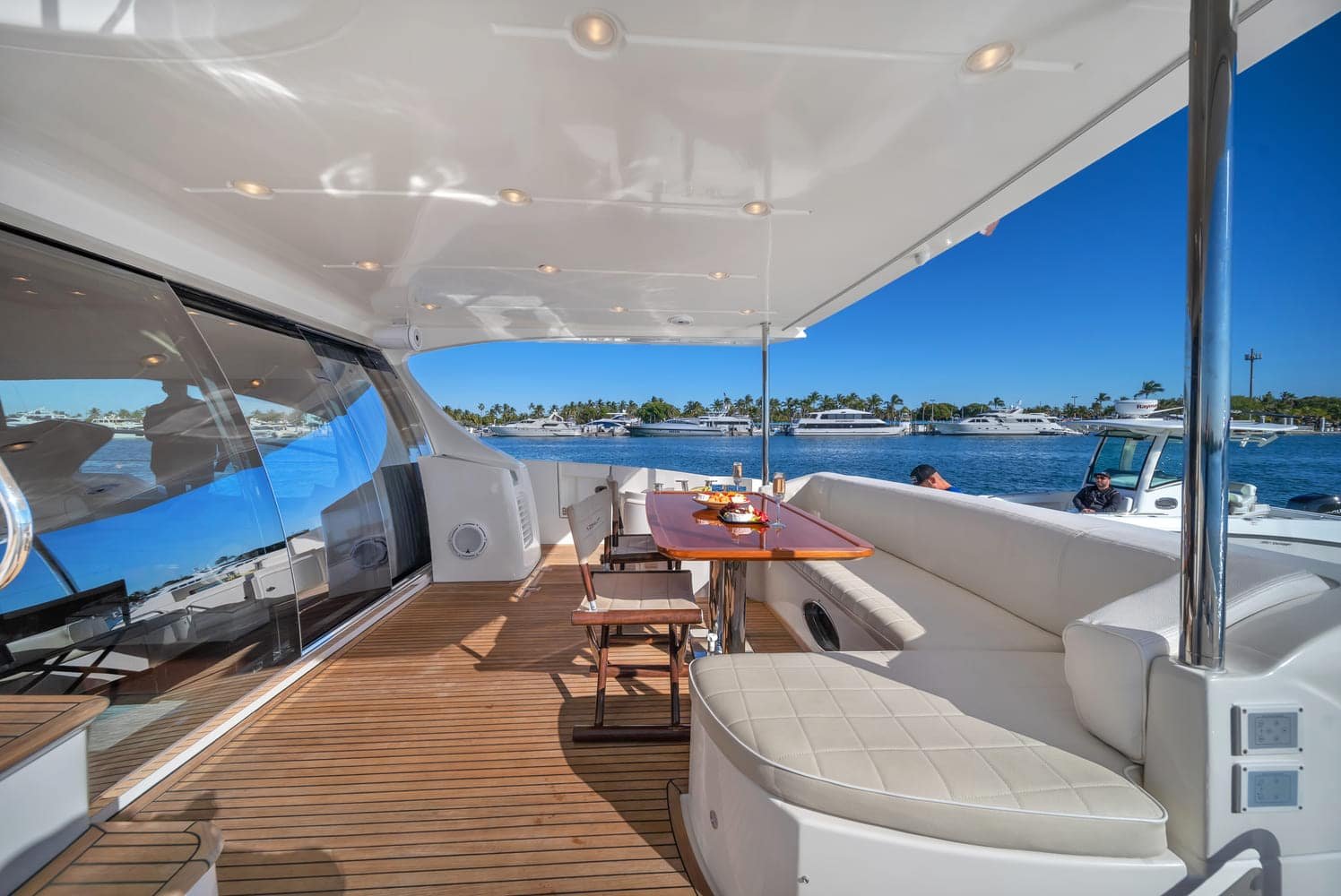 70' Azimut - Lupo 1 - 30