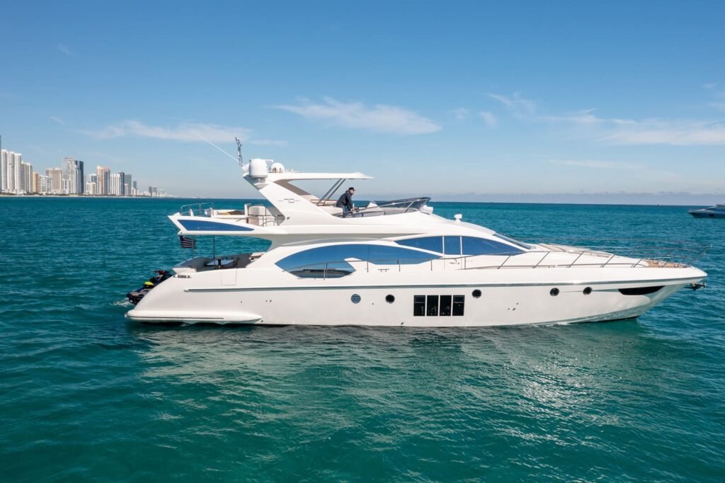 70' Azimut