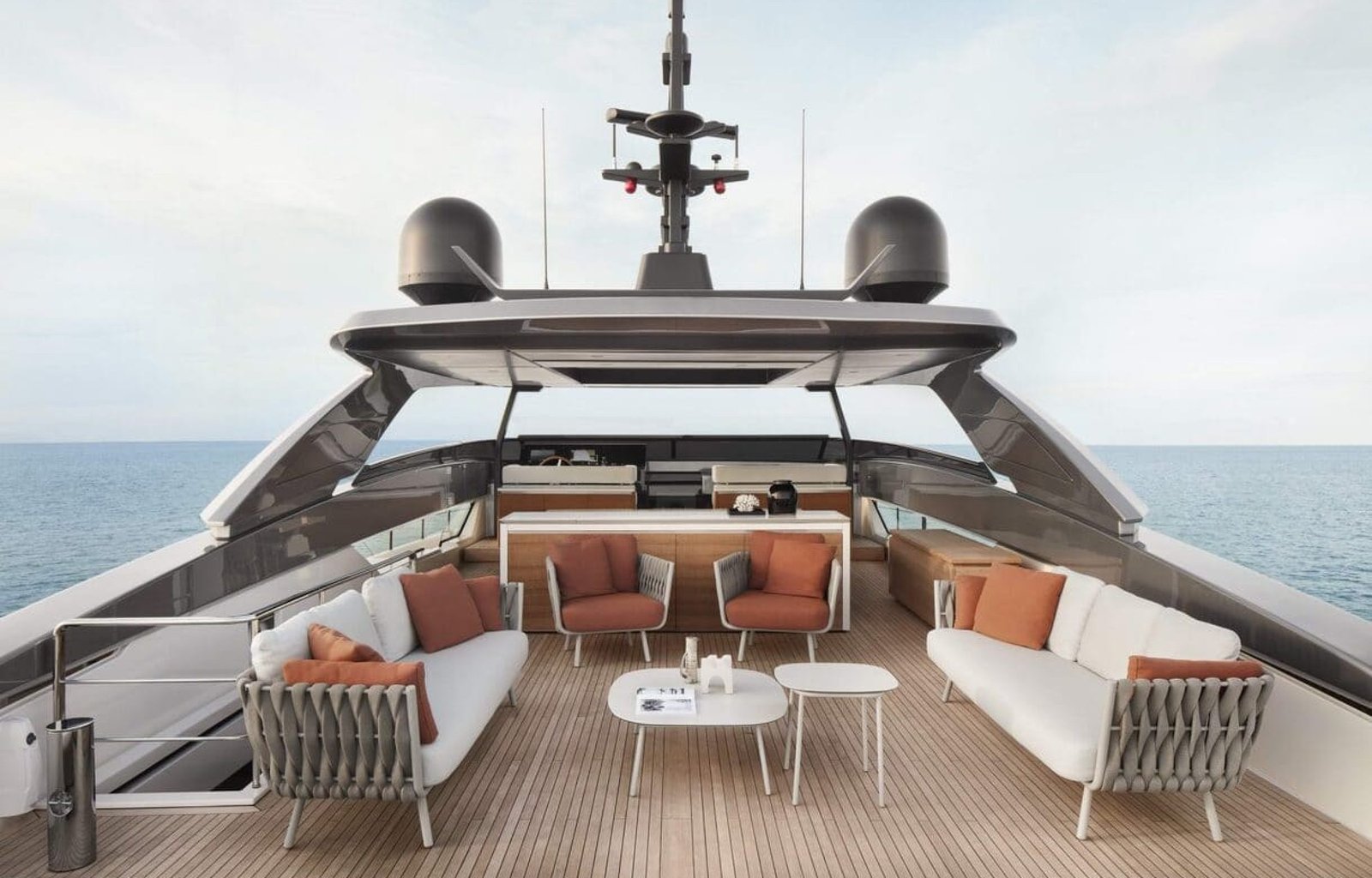 11-SL120A-758-Fly-02-_resize-1600x1313