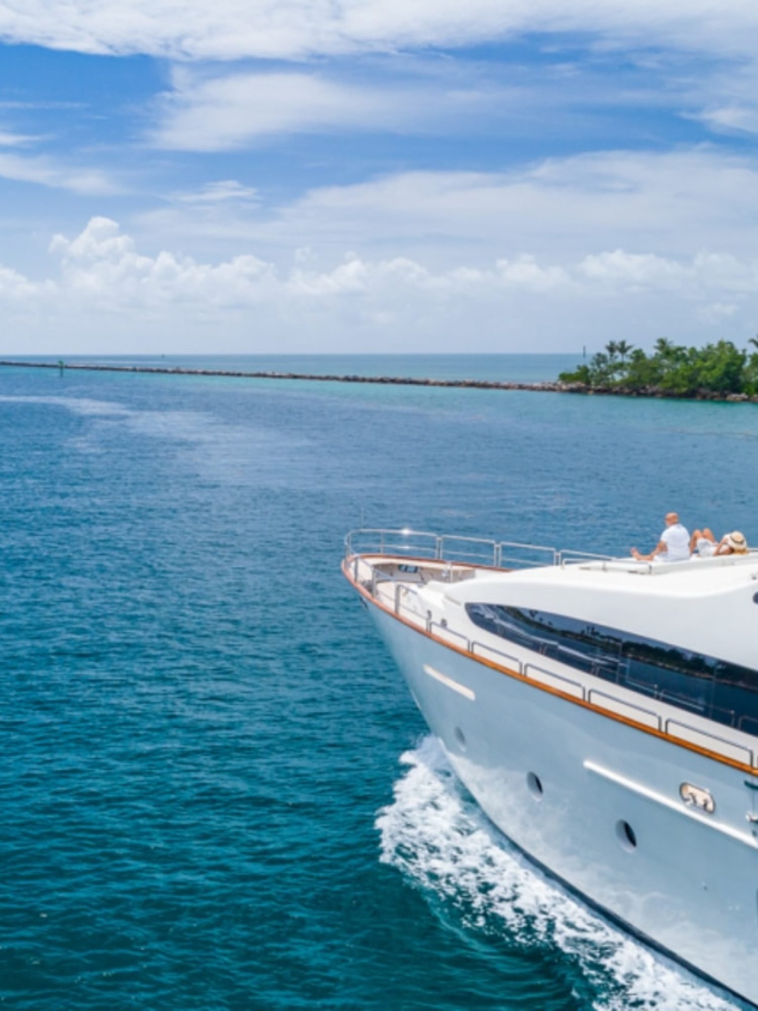 116-AZIMUT-2222-7-1-1030x579 (2)