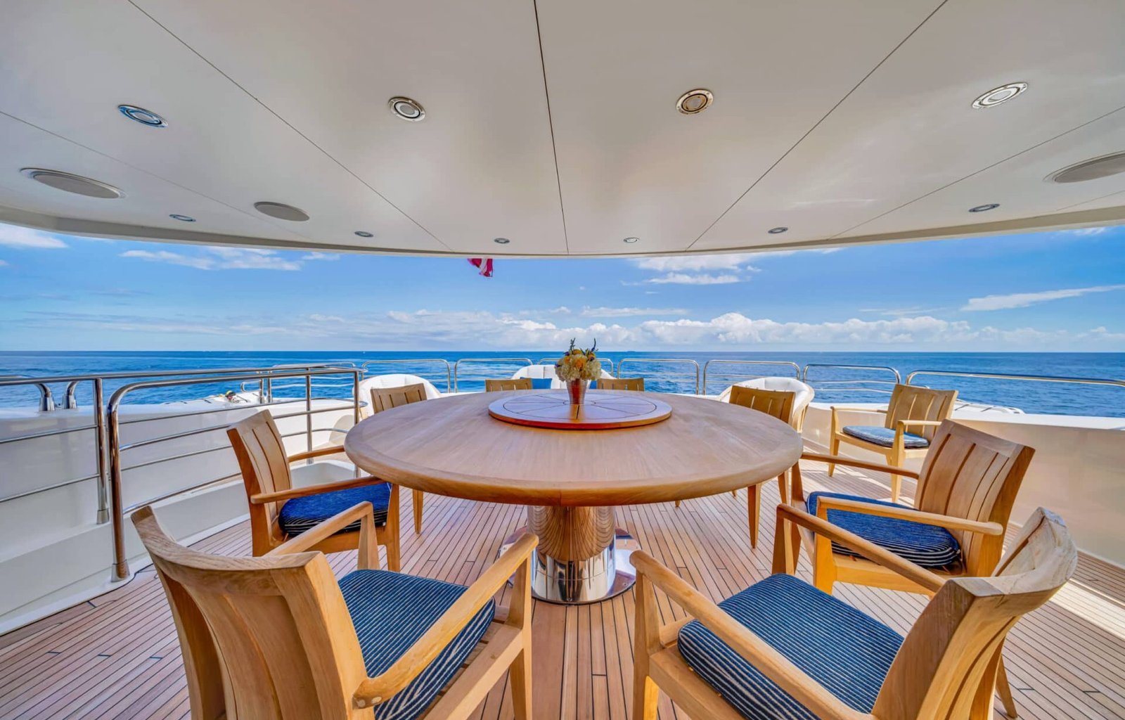 130' Sunseeker 'Natural 9' - BRIDGE DECK_6