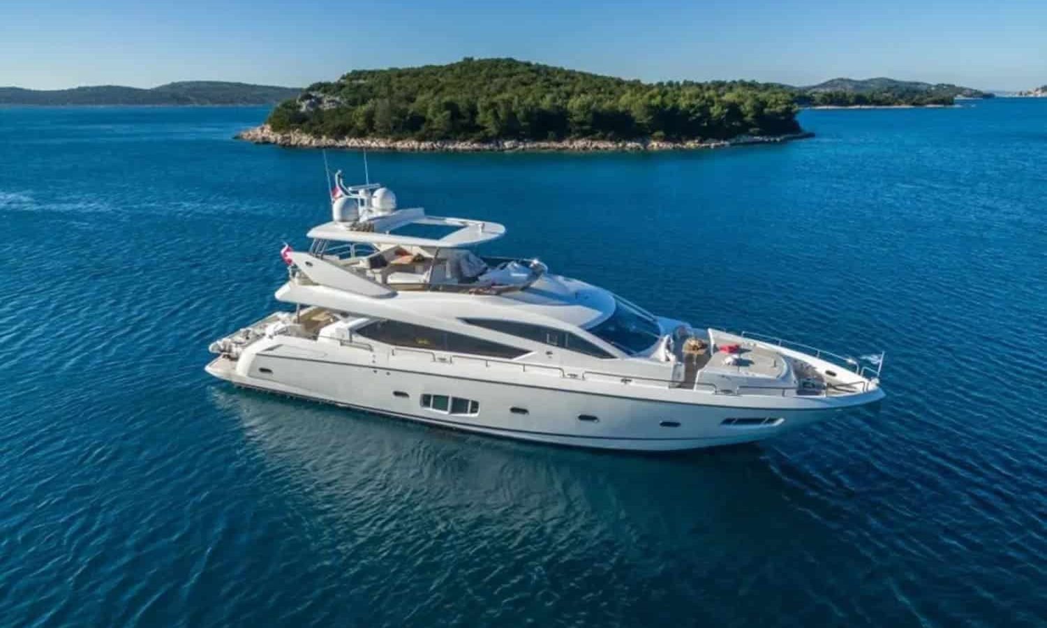 Croatia 4 Elegant 80' Sunseeker yacht available for charter, showcasing its stunning design.