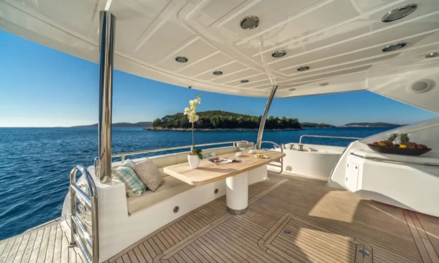 Croatia 5 Luxurious lounge area inside the 80' Sunseeker yacht with stylish furnishings.