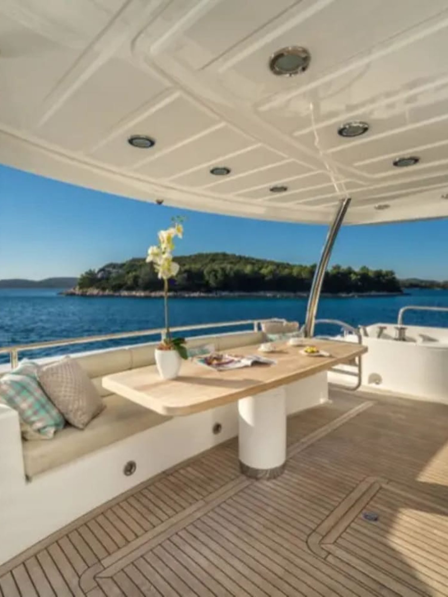 Luxurious lounge area inside the 80' Sunseeker yacht with stylish furnishings.
