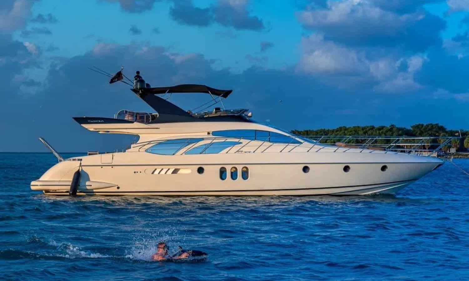 BUY OR SALE 4 2007-azimut-62-flybridge-power-9525941-20240829174402827-1_XLARGE