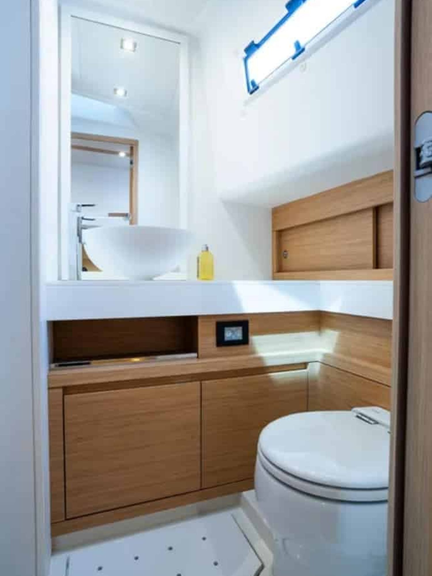 2022-pardo-yachts-50-power-9434734-20240712070854283-1_XLARGE