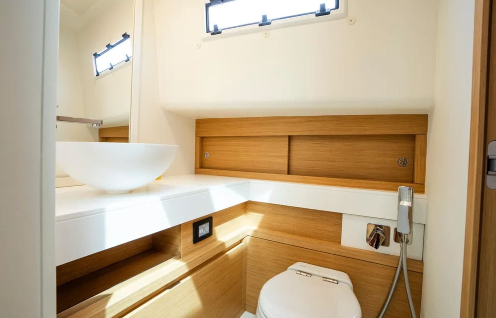 2022-pardo-yachts-50-power-9434734-20240712070858110-1_XLARGE