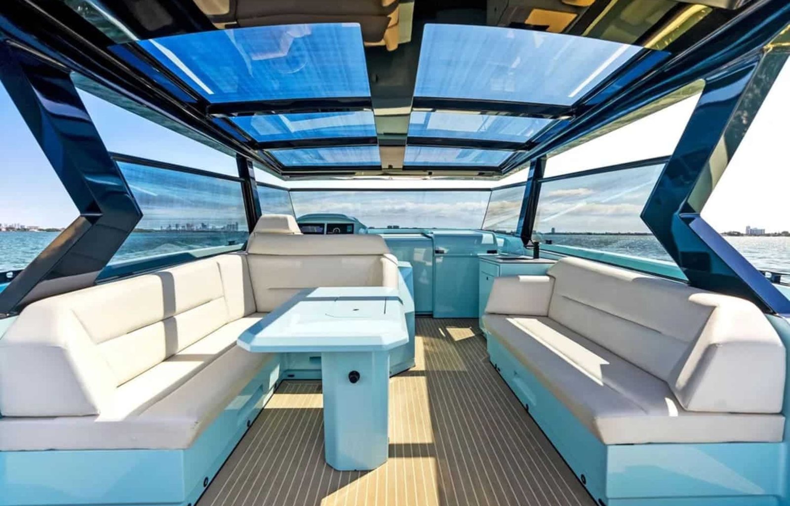 2022-vanquish-yachts-vq58-power-9367094-20240426050848385-1_XLARGE