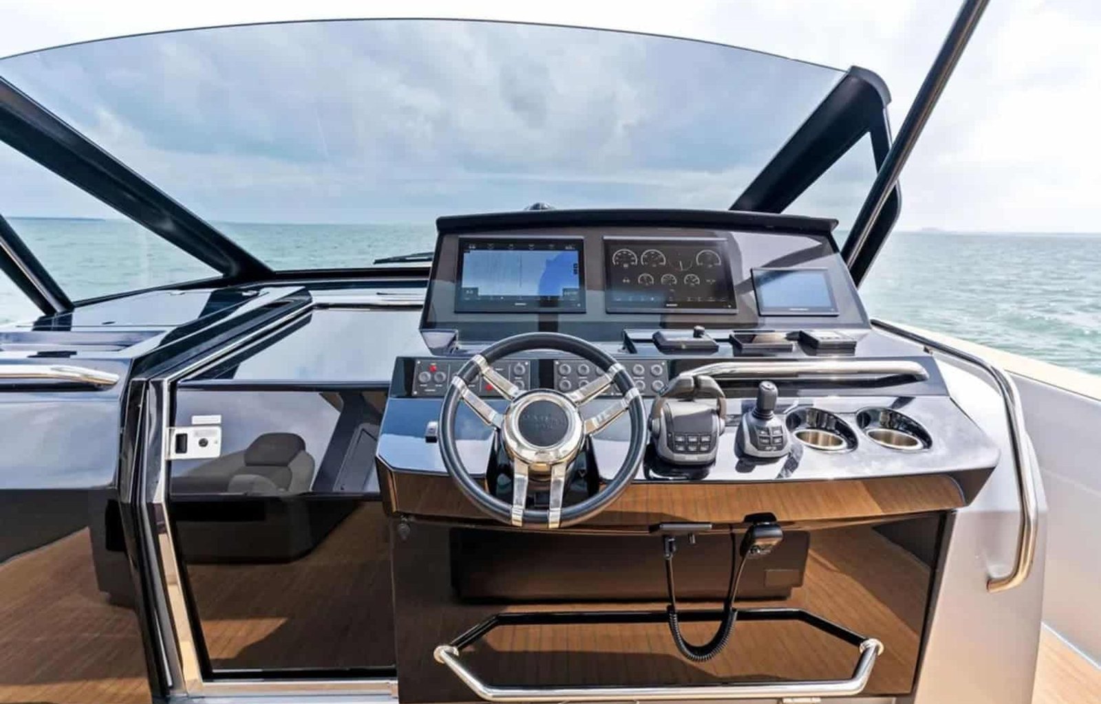 2023-pardo-yachts-50-power-9380558-20240528073324897-1_XLARGE