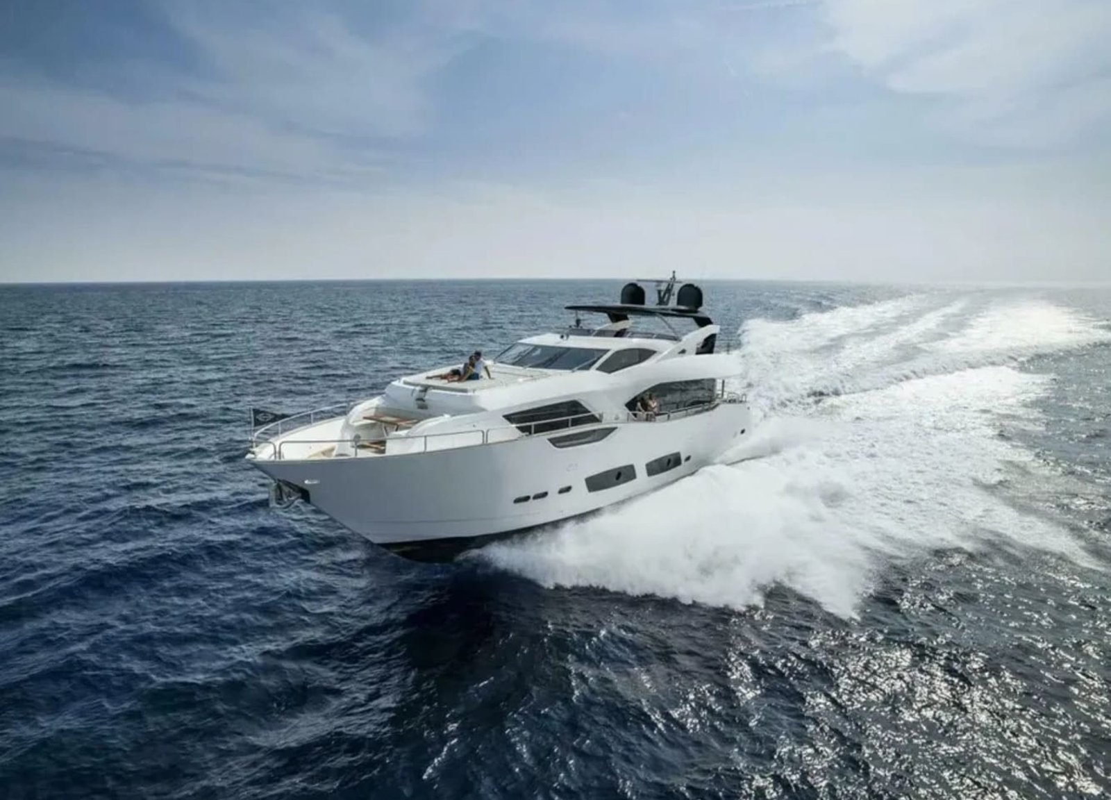 2025-sunseeker-95-yacht-power-9647231-972384051-0-040120250404-2