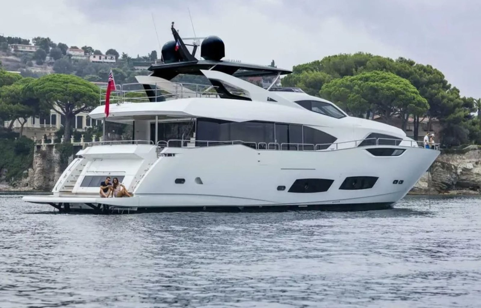 95' Sunseeker