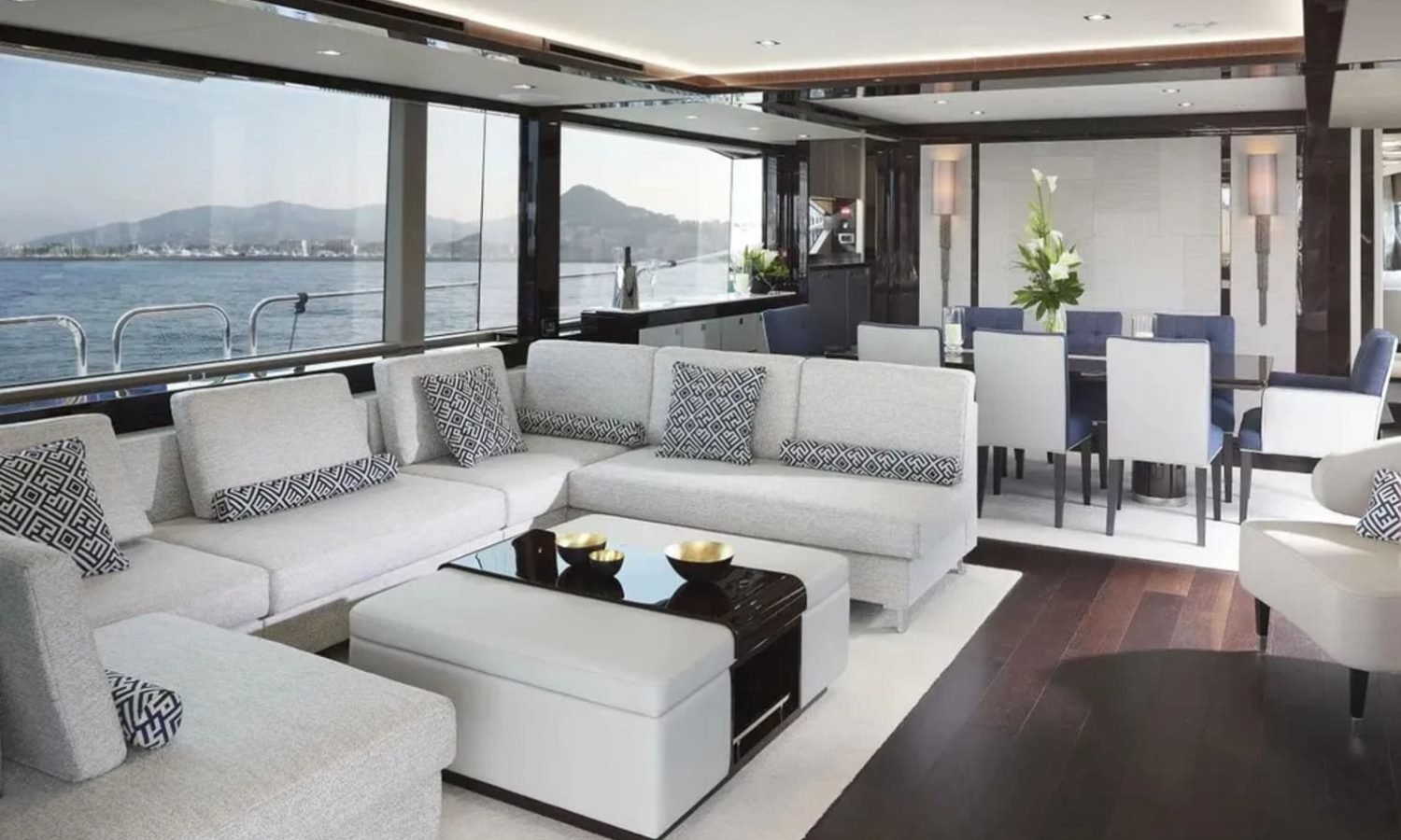 2025-sunseeker-95-yacht-power-9647231-972384060-0-040120250404-10