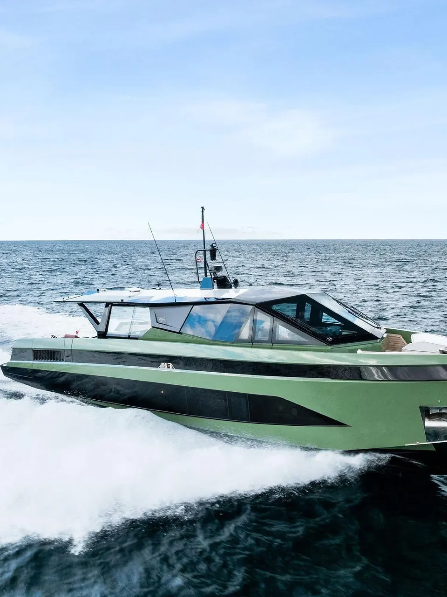 2025-wally-wallytender-100-power-9890041-20251006101218877-1