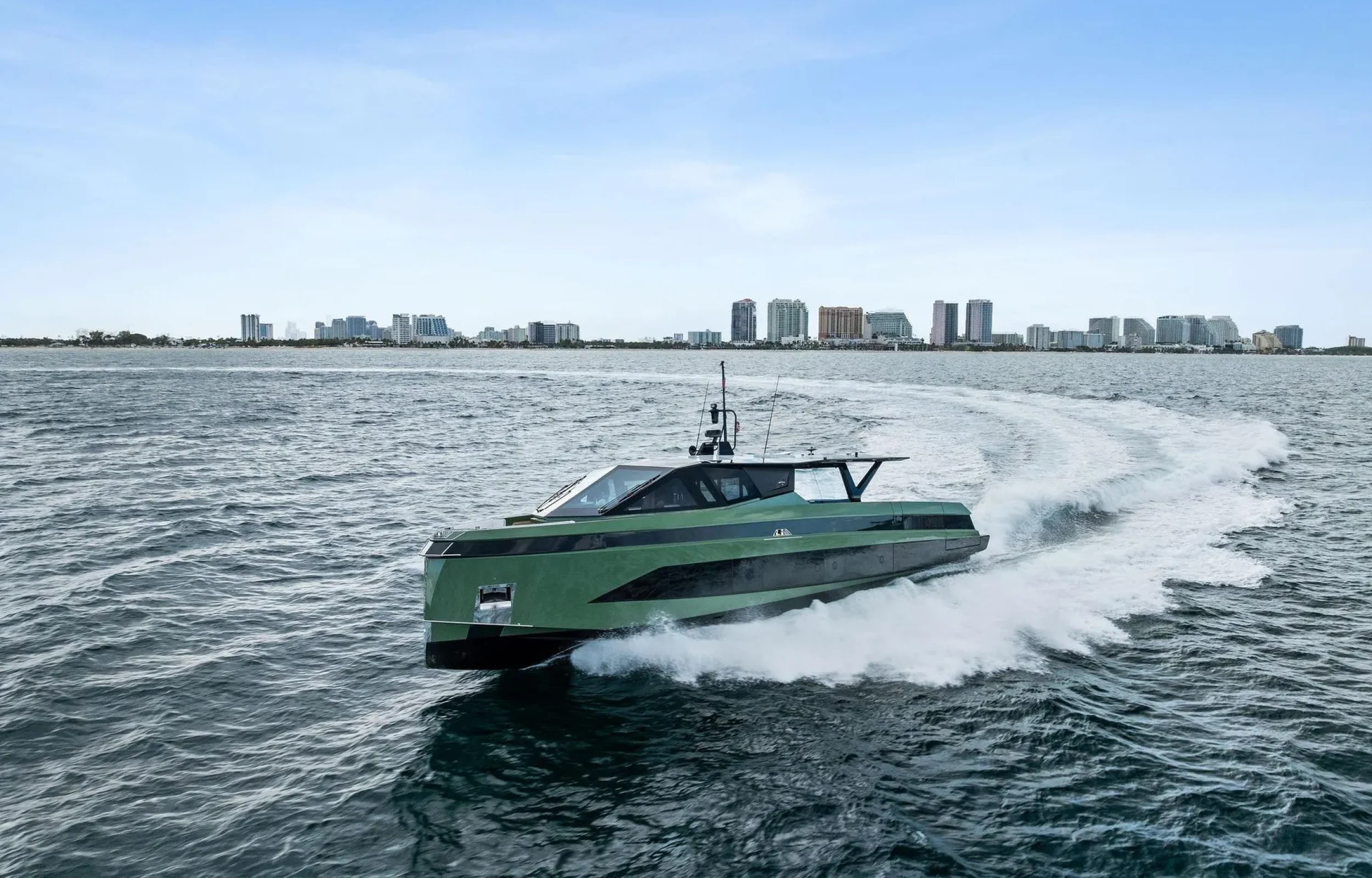 2025-wally-wallytender-100-power-9890041-20251006101219471-3