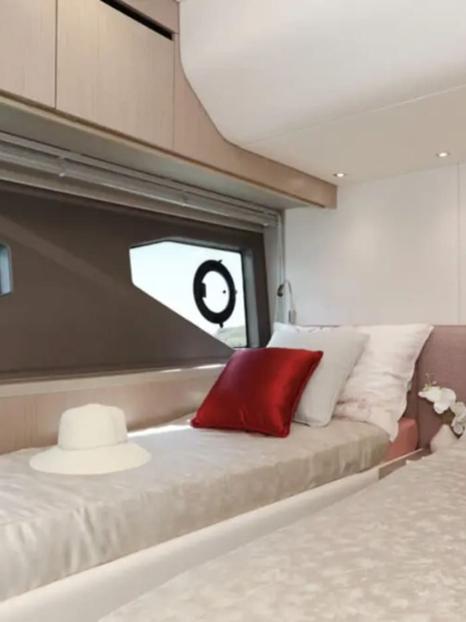 Guest stateroom with two twin beds on the yacht