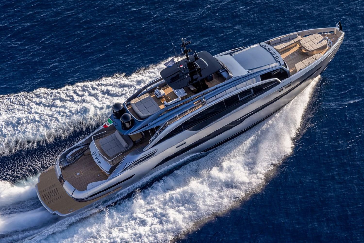 116' pershing GTX miami