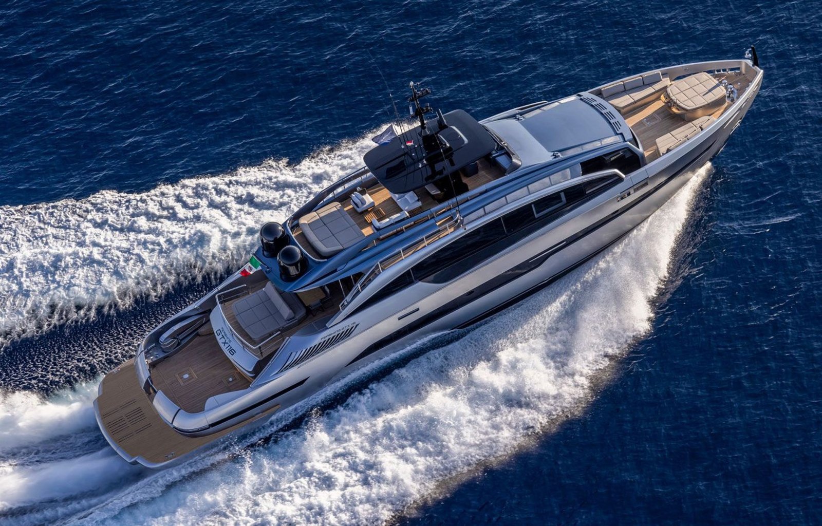 116' pershing GTX miami