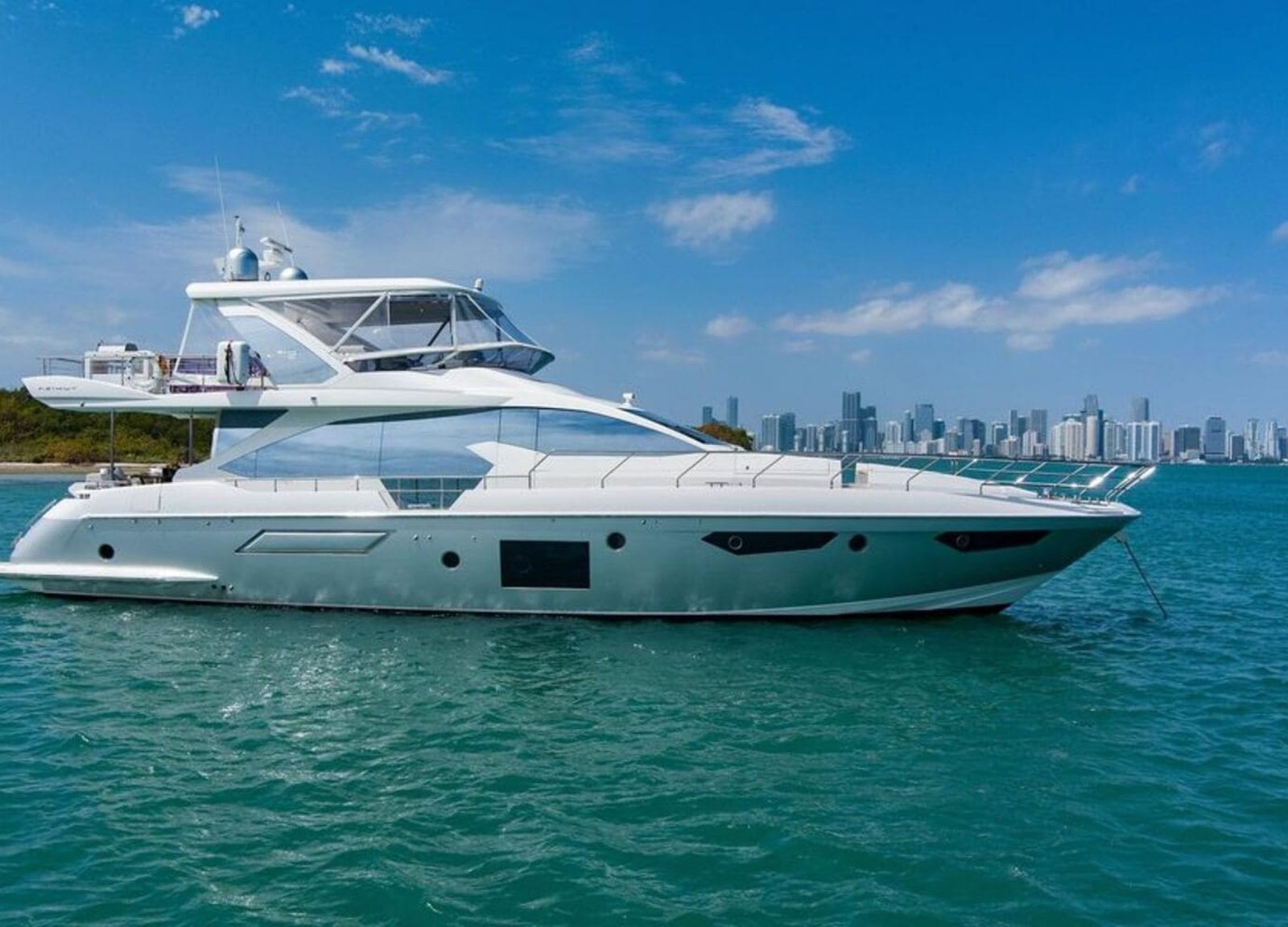 72' AZIMUT FLYBRIDGE (1)