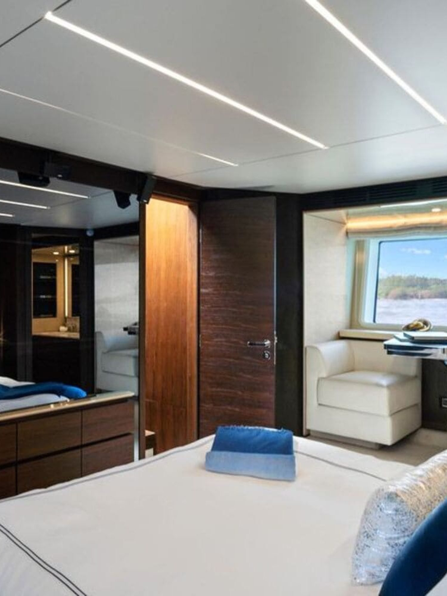 72' AZIMUT FLYBRIDGE 12 (1)