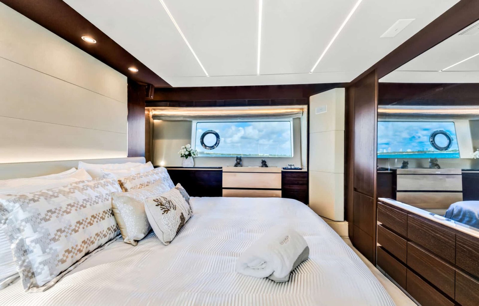 72' Azimut 'Mancusa' - Interior -_-6