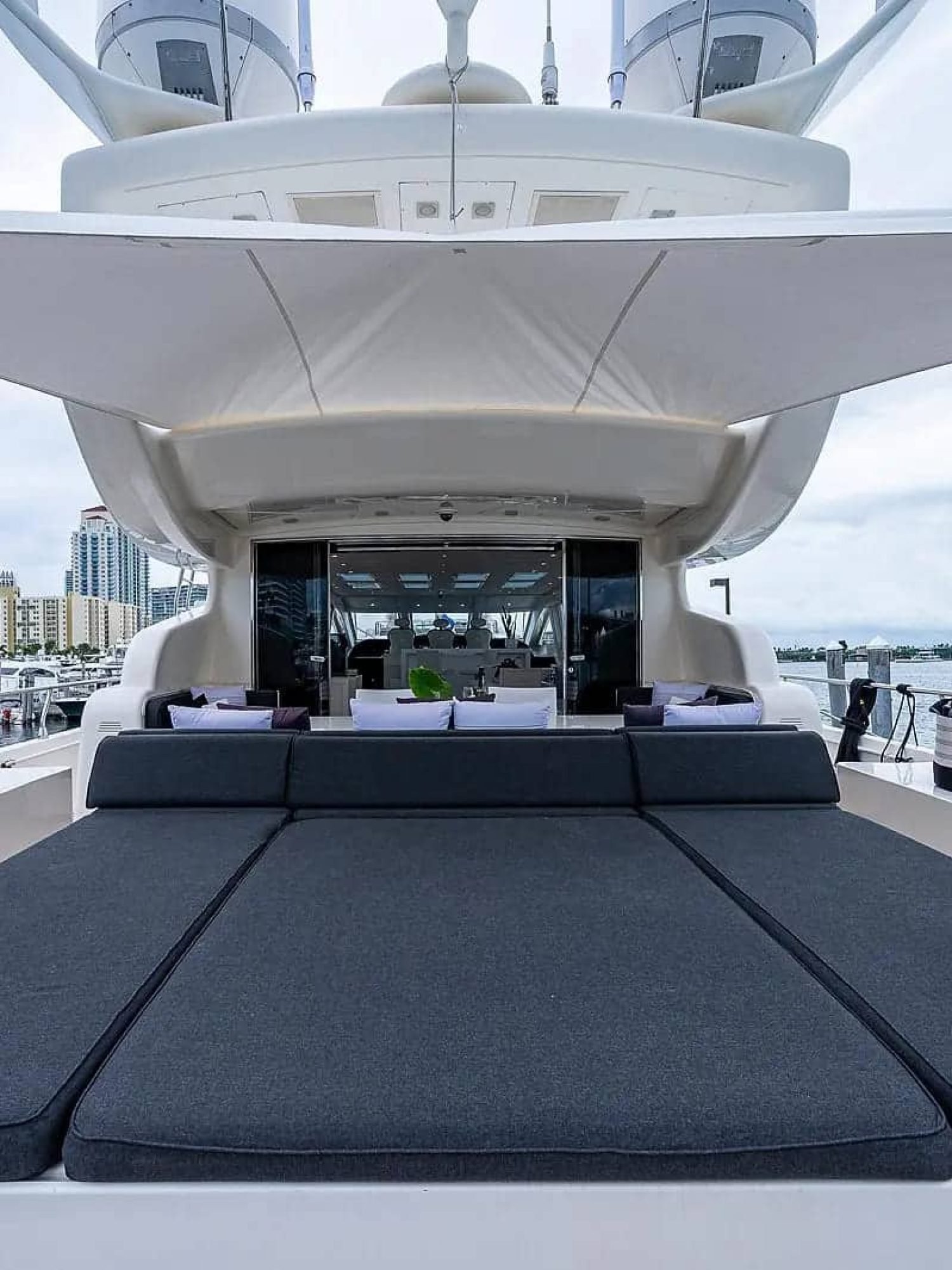 8052021_20211007095816716_1_XLARGE (1)