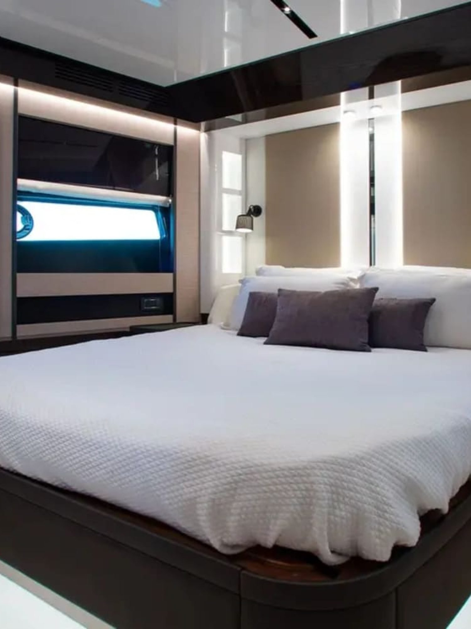 80_azimut_1708485312750