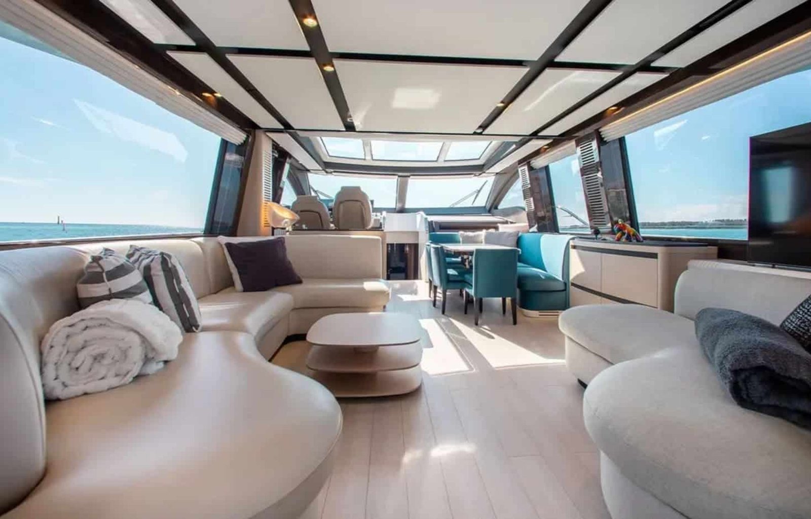 80_azimut_1708485312767