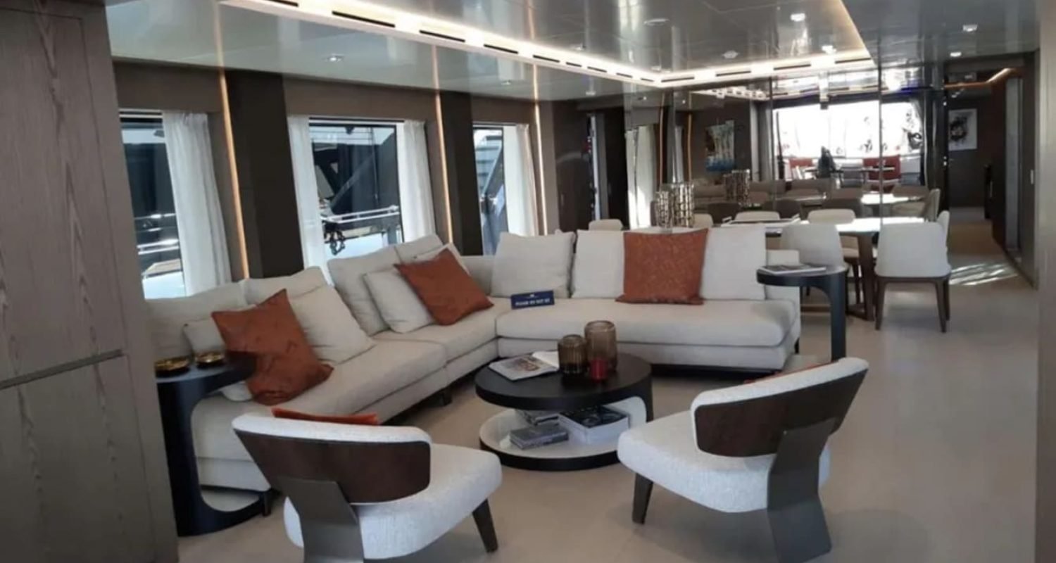 Elegant and spacious interior of the 106' CUSTOM LINE yacht, designed for comfort.