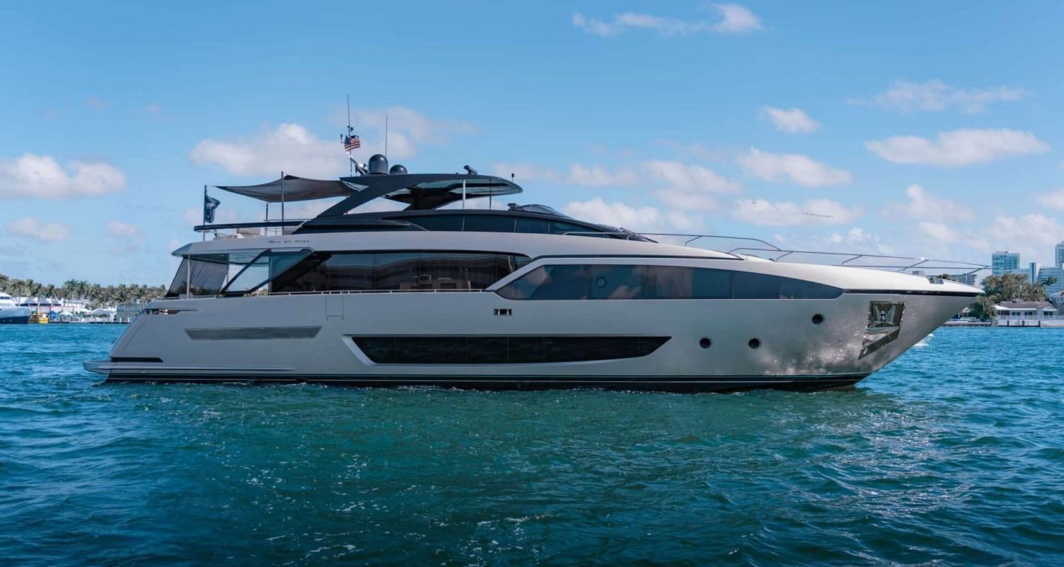 90' RIVA COMPLETE VIEW