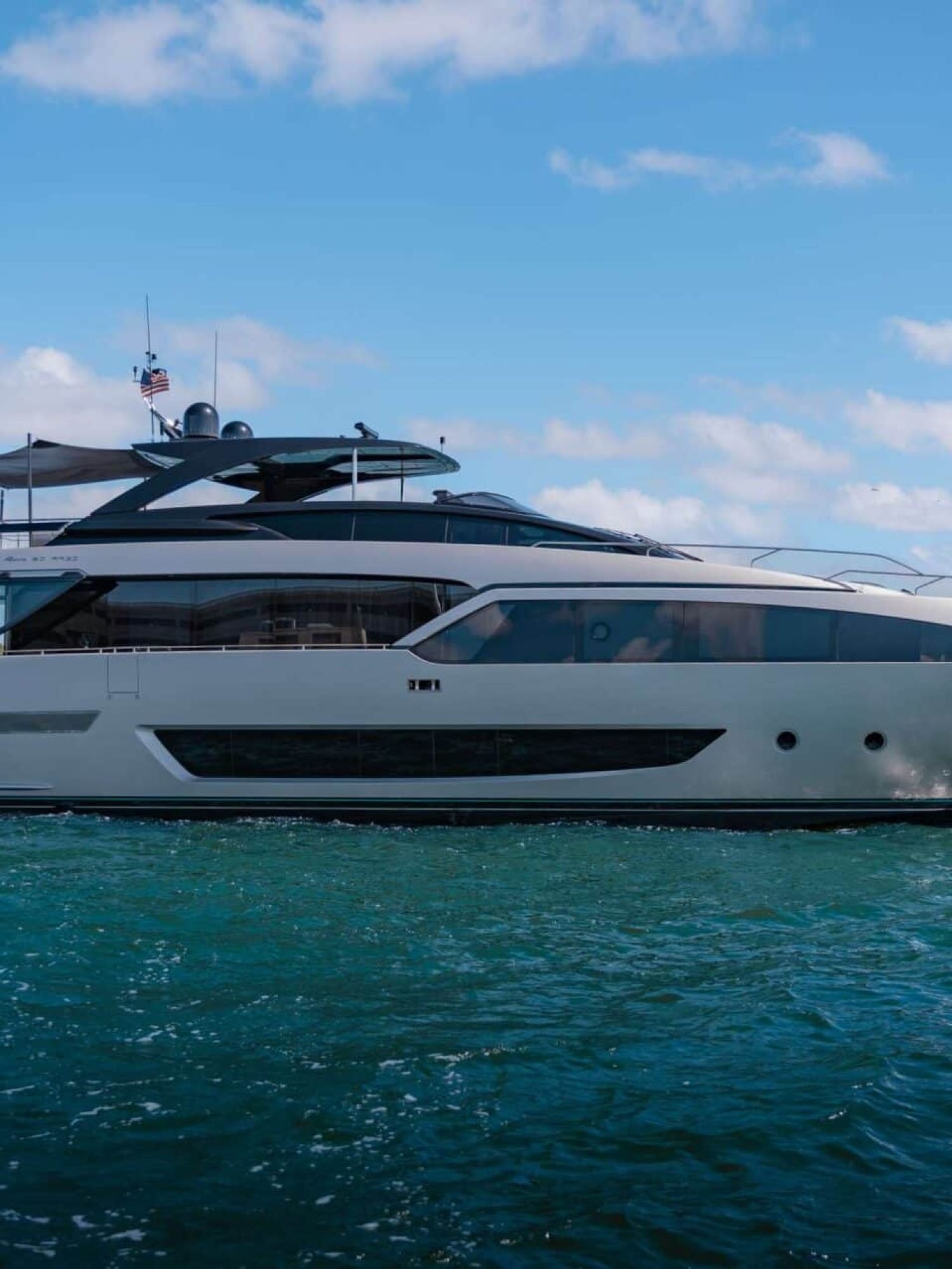 90' RIVA COMPLETE VIEW