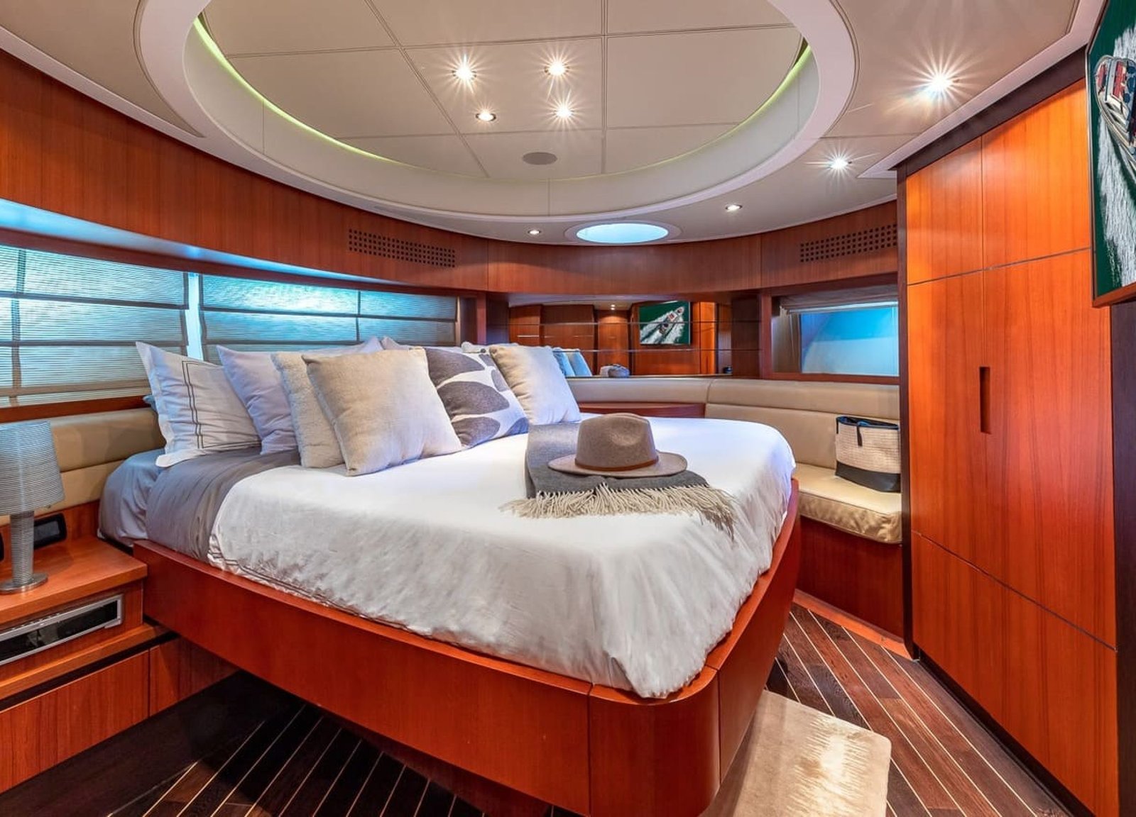 Two bedrooms in the 90' PERSHING REGAL yacht