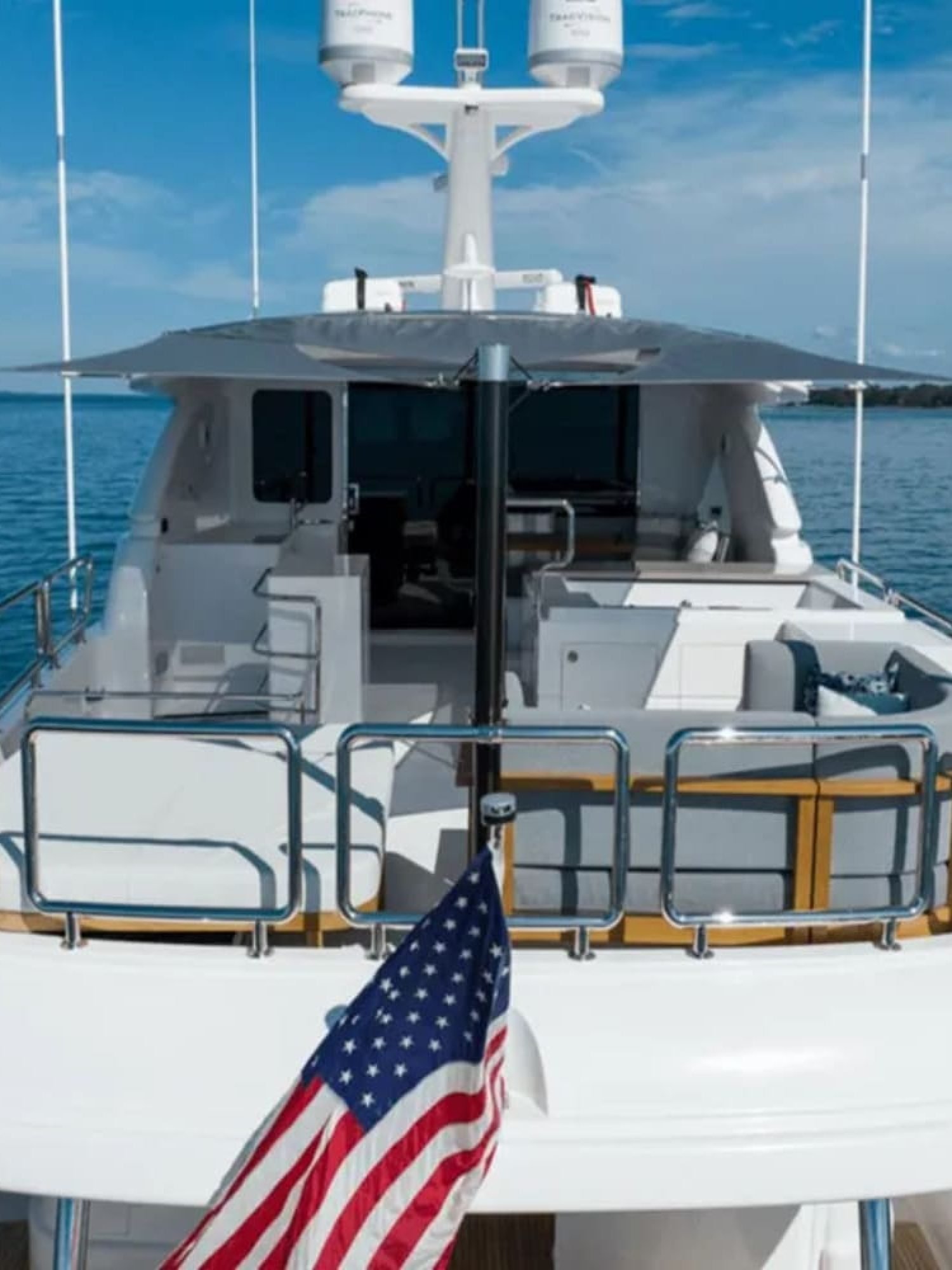 Close-up of a luxurious area on the 90' HORIZON yacht