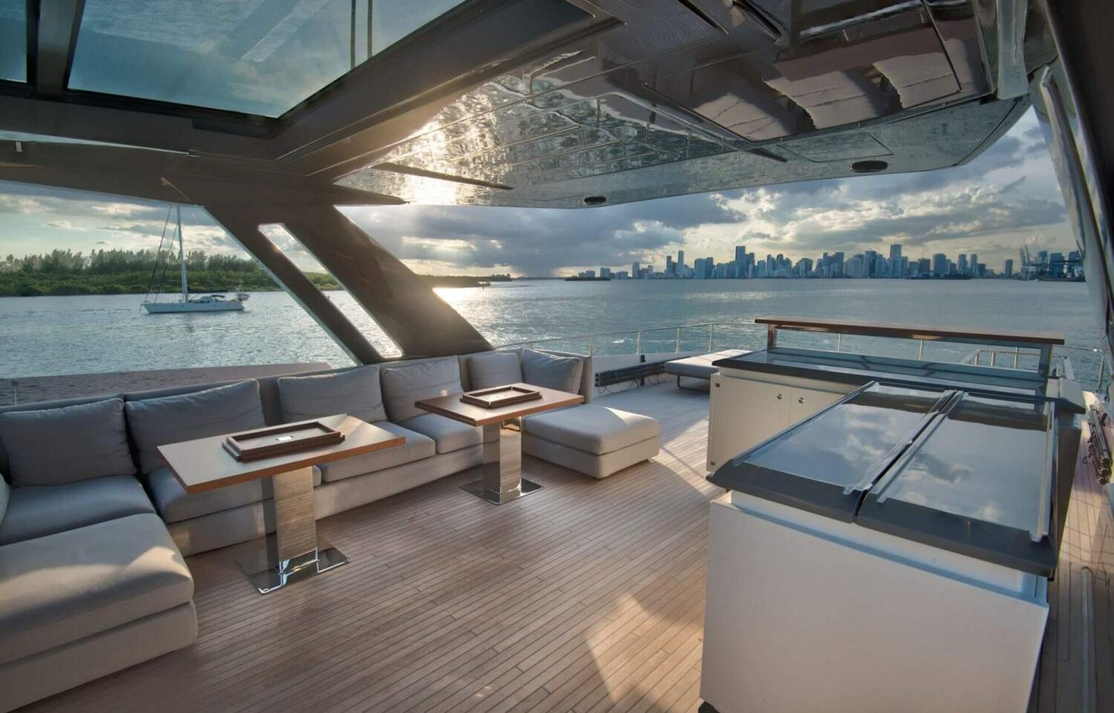 92' Ferretti 2020[3] (1)