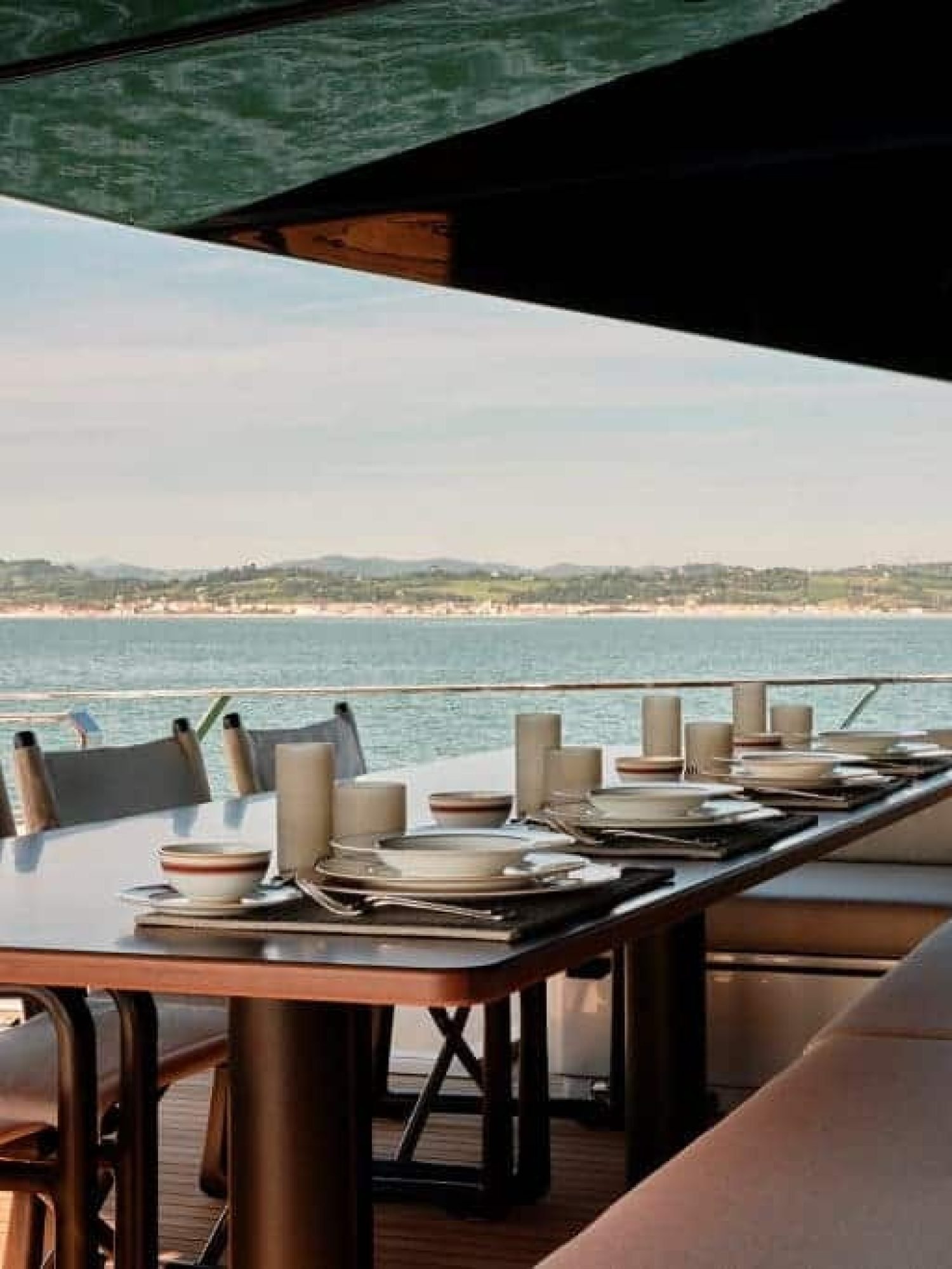 DINNER ROOM AZIMUT 200