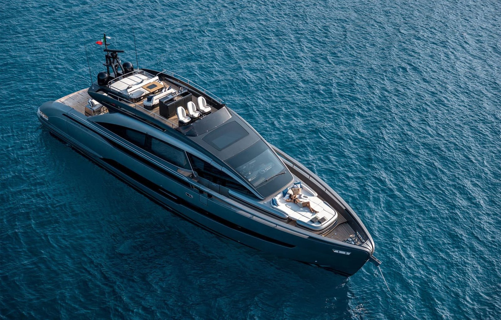 Pershing 80GTX