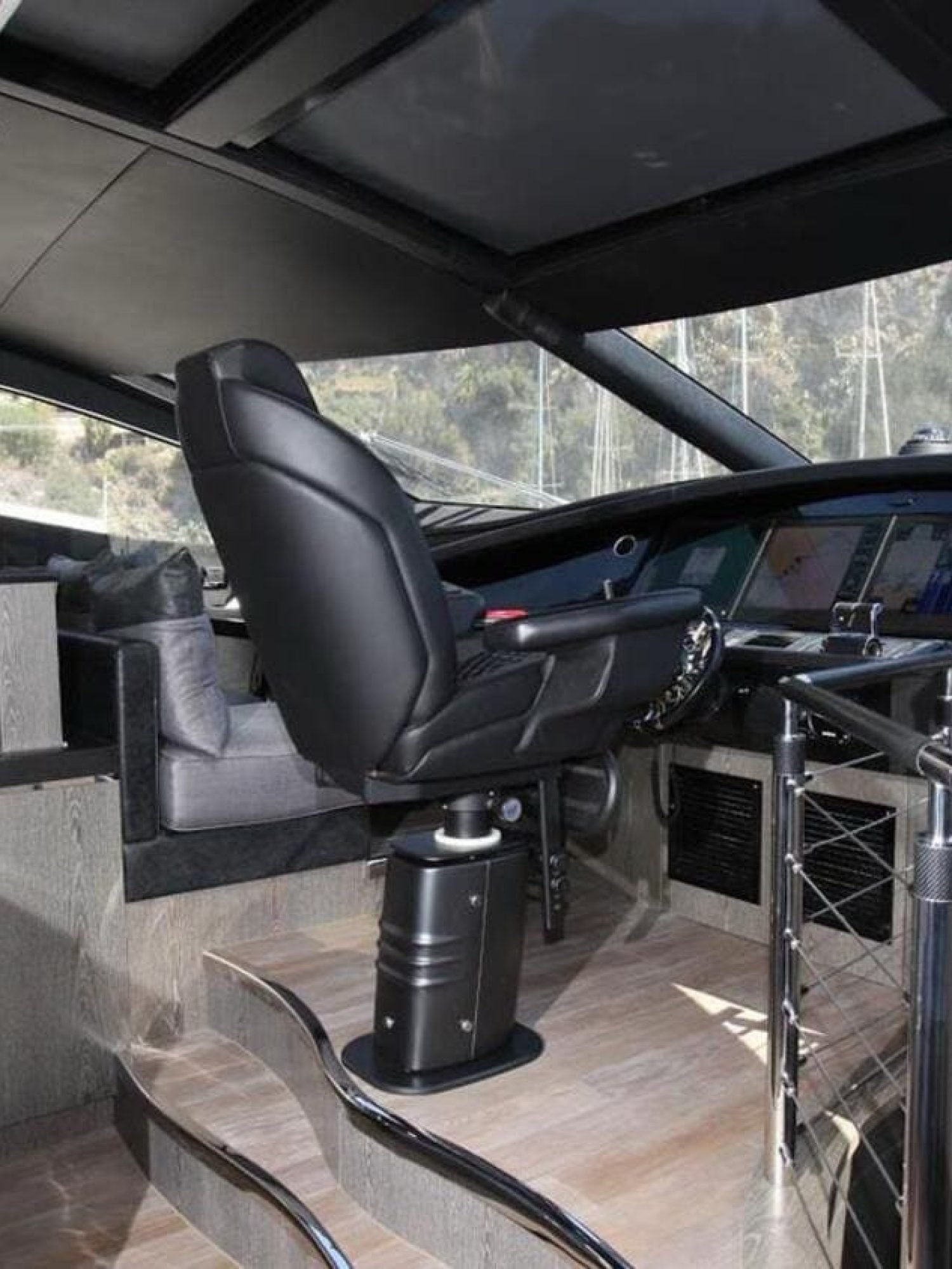 b6bd512b-c0ae-4b3d-847b-3dc252f3ee09