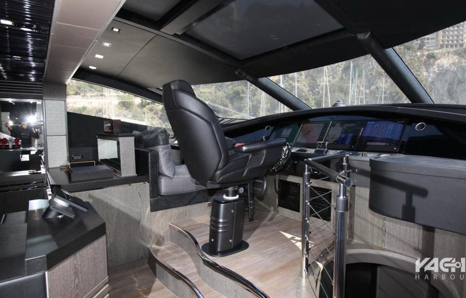 b6bd512b-c0ae-4b3d-847b-3dc252f3ee09