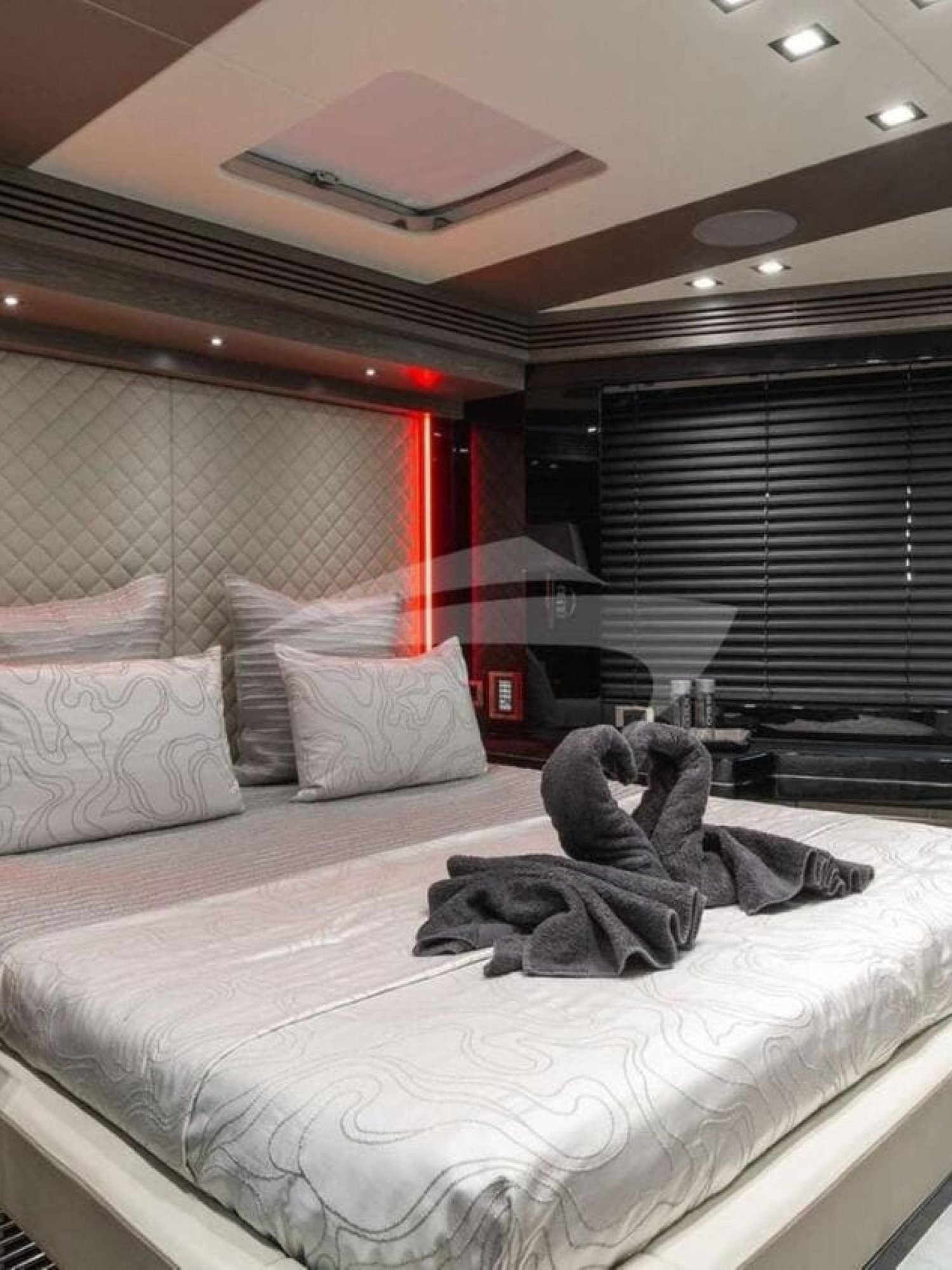 bb01093f-0cb4-41af-b231-8189942b9d74