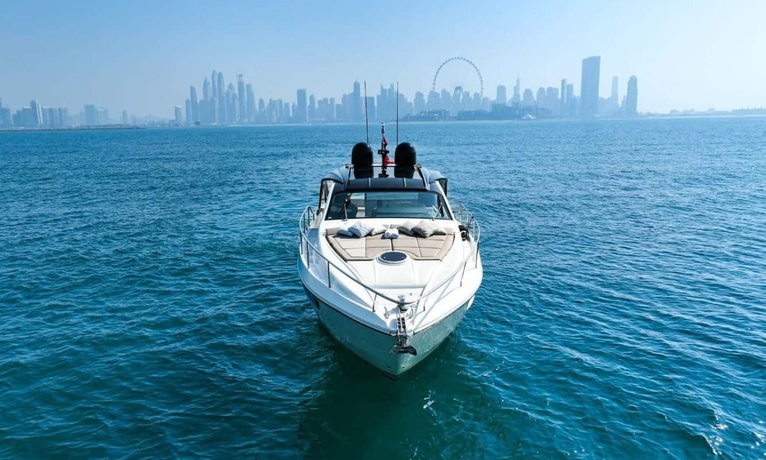 Dubai 2 52 pershing 2