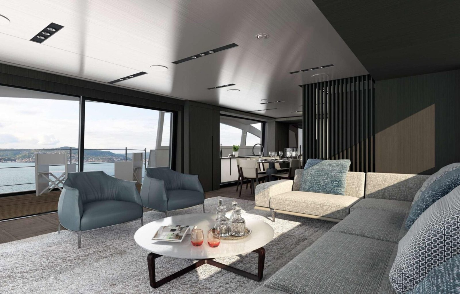 116' pershing GTX inside